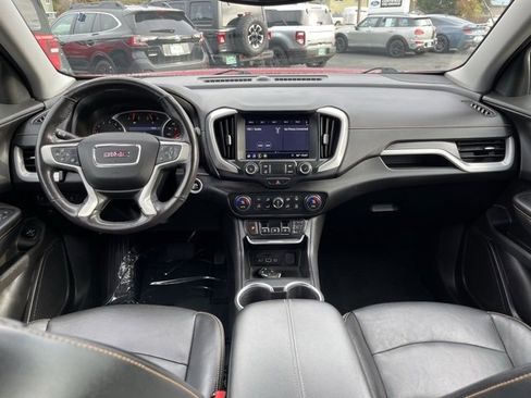 Used 2019 GMC Terrain SLT w/ Preferred Package image 8