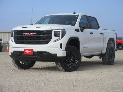 New 2026 GMC Sierra 1500 Pro image 8