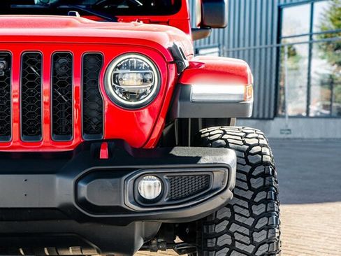 Used 2021 Jeep Wrangler Unlimited Rubicon w/ Uconnect 4C Nav & Sound Group AWD/4WD image 8
