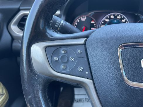 Certified 2019 GMC Acadia Denali FWD image 21