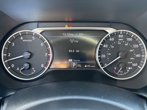 Used 2024 Nissan Sentra SV image 11