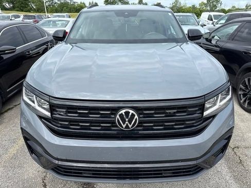 Used 2023 Volkswagen Atlas Cross Sport SEL R-Line AWD/4WD image 8