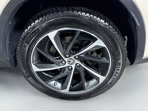 Used 2018 Lexus RX 450h AWD w/ Luxury Package image 29