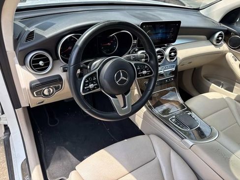Used 2022 Mercedes-Benz GLC 300 image 24