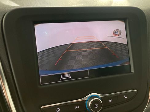 Used 2024 Chevrolet Equinox LT image 5