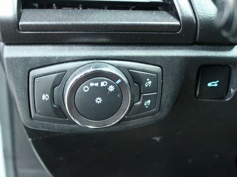 Used 2019 Ford Fusion Titanium image 12