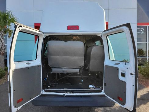 Used 2011 Ford E-350 and Econoline 350 Extended Super Duty w/ PWR Group RWD image 18