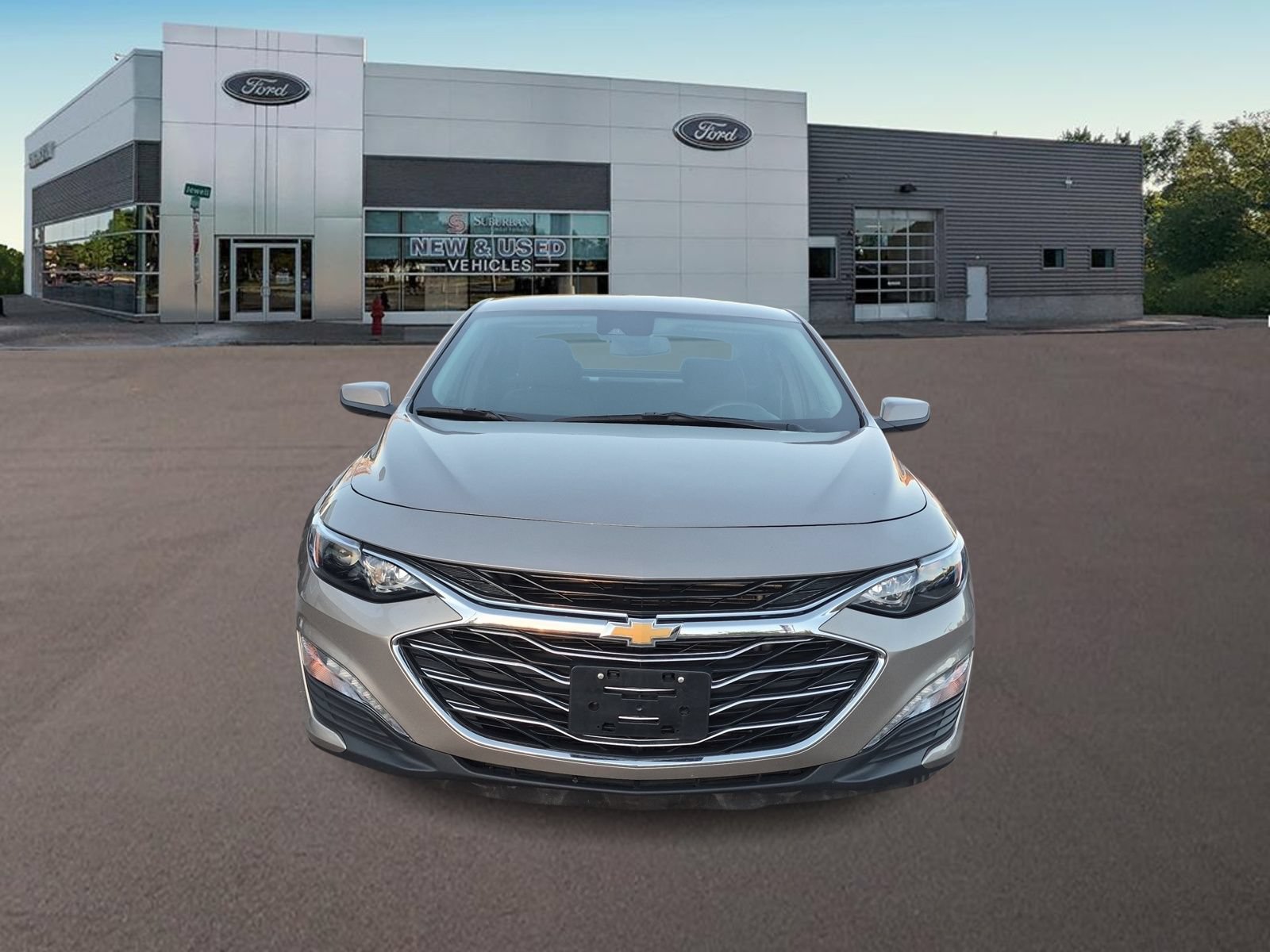Used 2025 Chevrolet Malibu LT FWD image 3