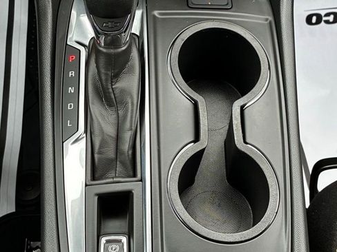 Used 2024 Chevrolet Equinox LT w/ LPO, Floor Liner Package image 32