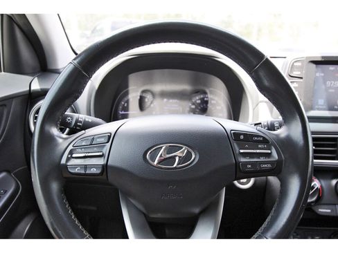 Used 2018 Hyundai Kona SEL FWD image 15