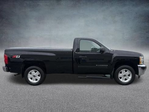 Used 2013 Chevrolet Silverado 1500 LT w/ Interior Plus Package AWD/4WD image 6