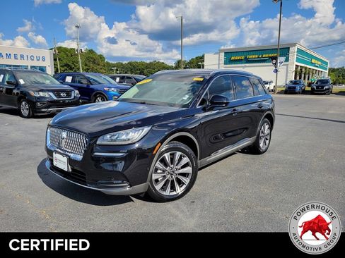 Used 2022 Lincoln Corsair Reserve w/ Equipment Group 201A AWD/4WD image 2