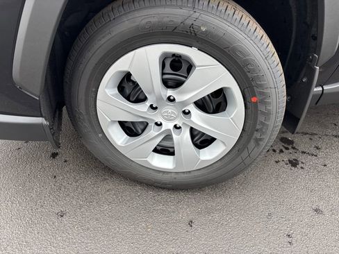 New 2025 Toyota RAV4 LE image 9