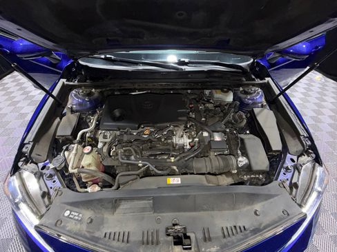 Used 2018 Toyota Camry XLE image 21