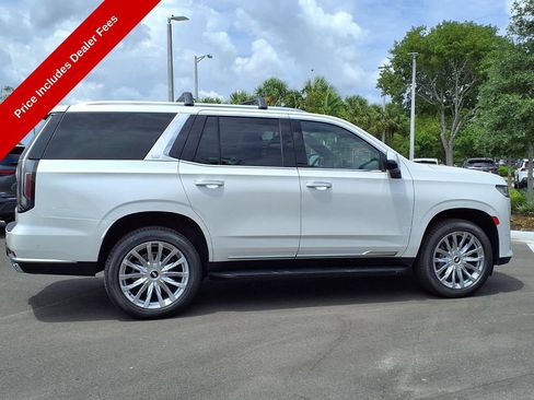Used 2023 Cadillac Escalade Premium Luxury AWD/4WD image 10