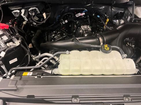 Used 2025 Ford F150 STX AWD/4WD image 7