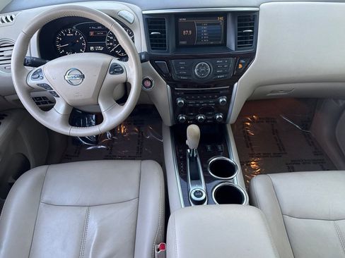 Used 2014 Nissan Pathfinder SL w/ Cargo Package image 26