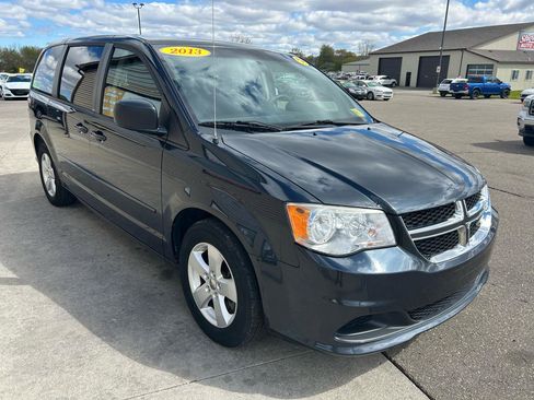 Used 2013 Dodge Grand Caravan SE FWD image 3