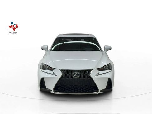 Used 2019 Lexus IS 300 F Sport w/ F Sport Package image 8