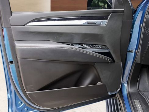 Certified 2025 Cadillac Escalade Sport w/ Touring Package AWD/4WD image 23