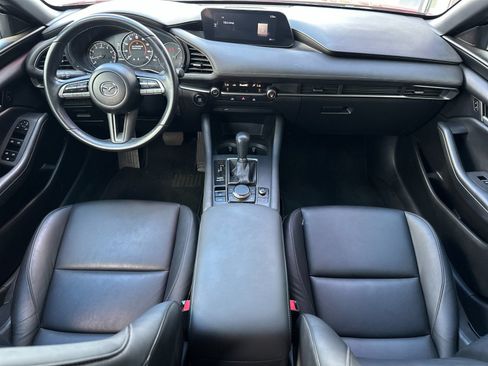 Used 2020 MAZDA MAZDA3 Hatchback FWD image 12
