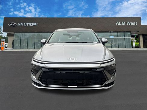 New 2026 Hyundai Sonata SEL image 2