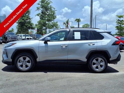 Used 2025 Toyota RAV4 XLE FWD image 4