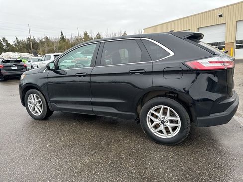 Used 2024 Ford Edge SEL w/ Convenience Package image 10