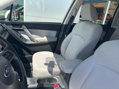 Used 2016 Subaru Forester 2.5i Premium w/ Protection Package #1 AWD/4WD image 12