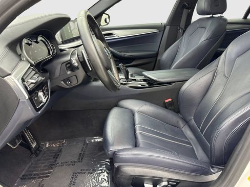 Used 2017 BMW 540i RWD image 17