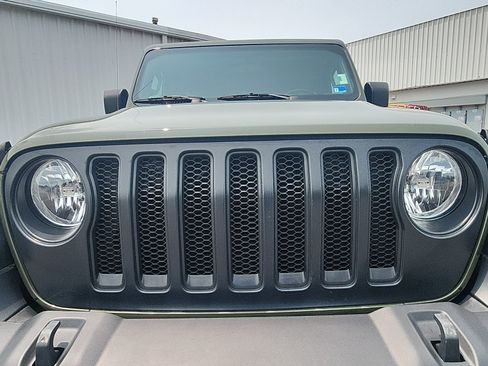 Used 2021 Jeep Wrangler Unlimited Sport AWD/4WD image 14