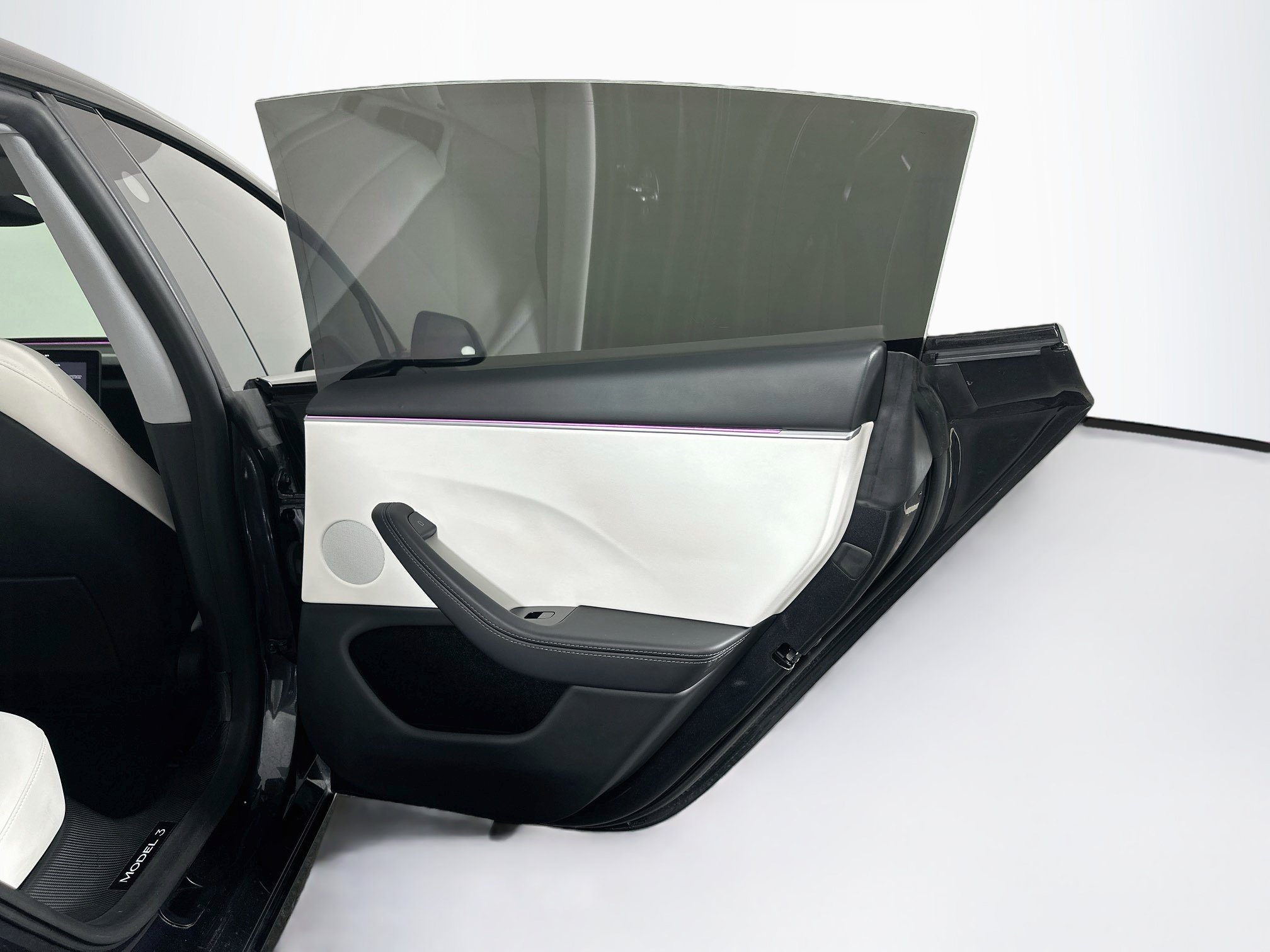 Used 2025 Tesla Model 3 Long Range RWD image 31