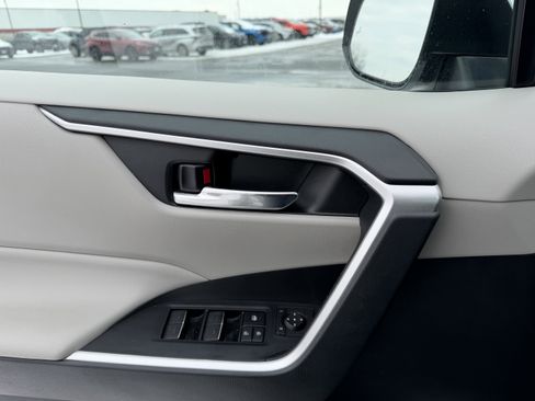 Used 2023 Toyota RAV4 XLE image 14