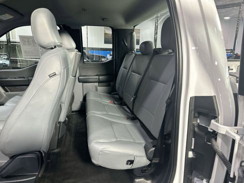 Used 2023 Ford F150 XL w/ XL Chrome Appearance Package image 29