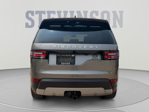 Used 2017 Land Rover Discovery HSE Luxury AWD/4WD image 4
