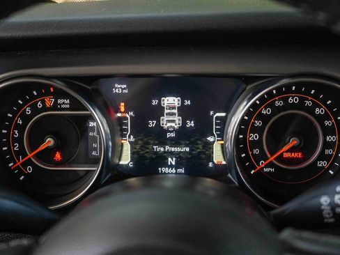 Used 2022 Jeep Wrangler Unlimited Sport AWD/4WD image 21