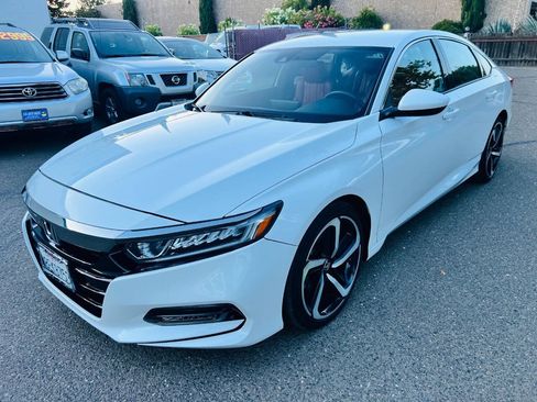 Used 2018 Honda Accord Sport image 1