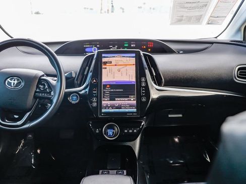 Used 2020 Toyota Prius Prime XLE image 13