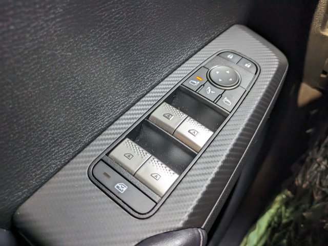 Used 2023 Mitsubishi Outlander SE FWD image 21