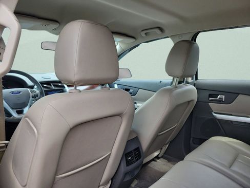 Used 2013 Ford Edge Limited w/ Driver Entry Pkg FWD image 19