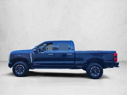 Used 2024 Ford F250 Platinum w/ Tremor Off-Road Package AWD/4WD image 9