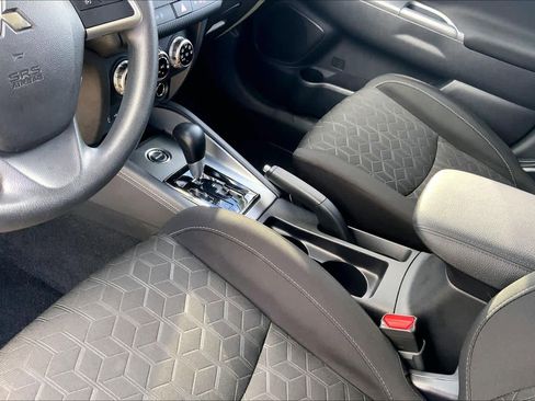 Used 2025 Mitsubishi Outlander Sport ES AWD/4WD image 16