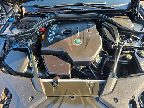Used 2017 BMW 530i xDrive w/ Premium Package AWD/4WD image 25