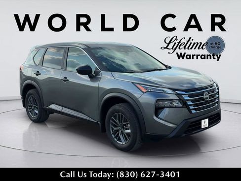 Used 2025 Nissan Rogue S AWD/4WD image 1