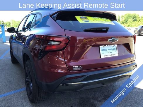 Used 2024 Chevrolet Trax ACTIV w/ Driver Confidence Package FWD image 9