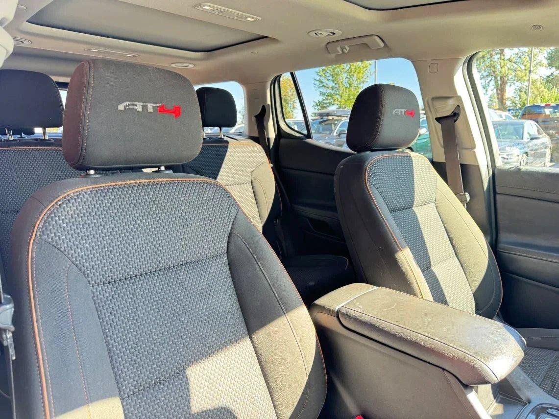 Used 2023 GMC Acadia AT4 AWD/4WD image 27