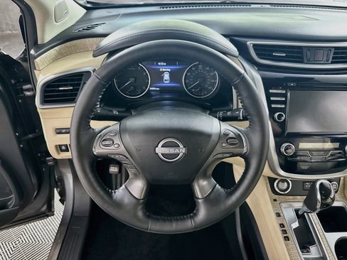 Used 2023 Nissan Murano SL w/ SL Moonroof Package AWD/4WD image 16