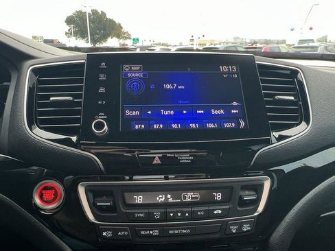 Used 2021 Honda Ridgeline Black Edition image 24