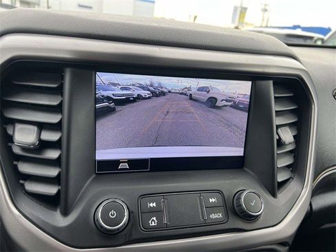 Certified 2023 GMC Acadia AT4 image 29