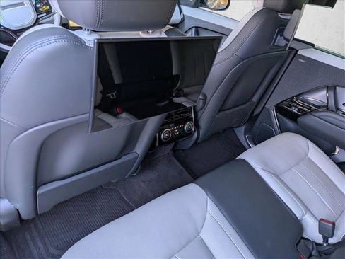 Certified 2024 Land Rover Range Rover Sport Dynamic SE image 17